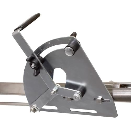 Chapin 82500B Made in The USA 100-pound Stainless Steel Professional Broadcast Salt Spreader, One-Piece Hopper with Rolled Edges, Solid Linkage, Enclosed Metal Gears, 14