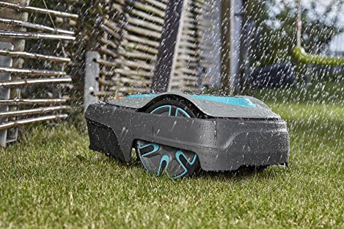 GARDENA Smart System Set: Sileno City Lawn Mower Robot up to 250 m², Controllable via Smart App, Quiet, Spiral Mower Function, Intelligent Gateway (19069-20)
