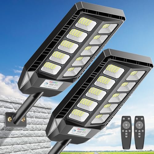 Featured image for The 5 Best Solar Street Lights for Homeowners in 2025